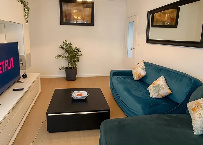 Staysanto In Alfornelos *